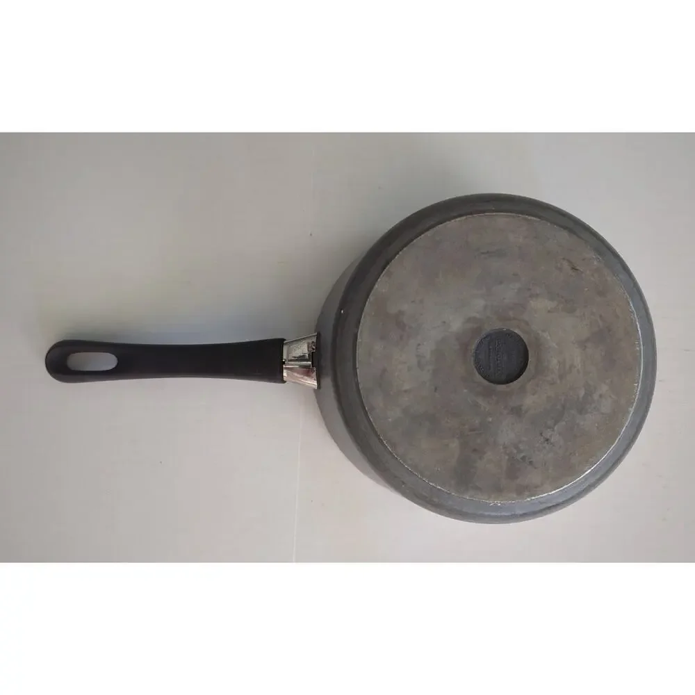 Scanpan 1999 Titanium Pyrolux Non-Stick 2.5 Qt Pot Sauce Pan Graniteware Denmark